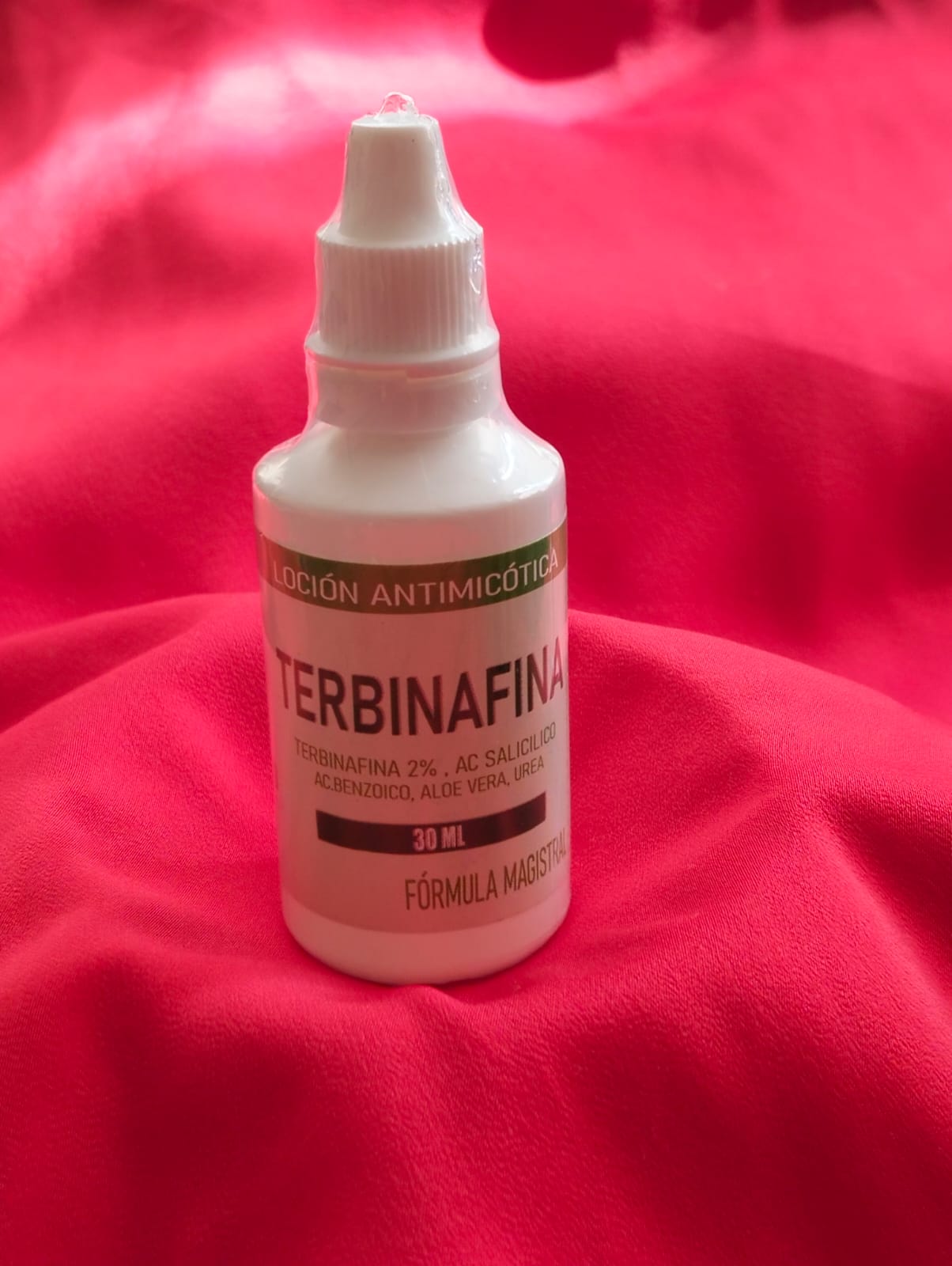 OFERTA DEL 50% DE DESCUENTO GOTAS DE TERBINAFINA PARA LOS HONGOS EN LAS UÑAS CON 2% DE TERBINAFINA